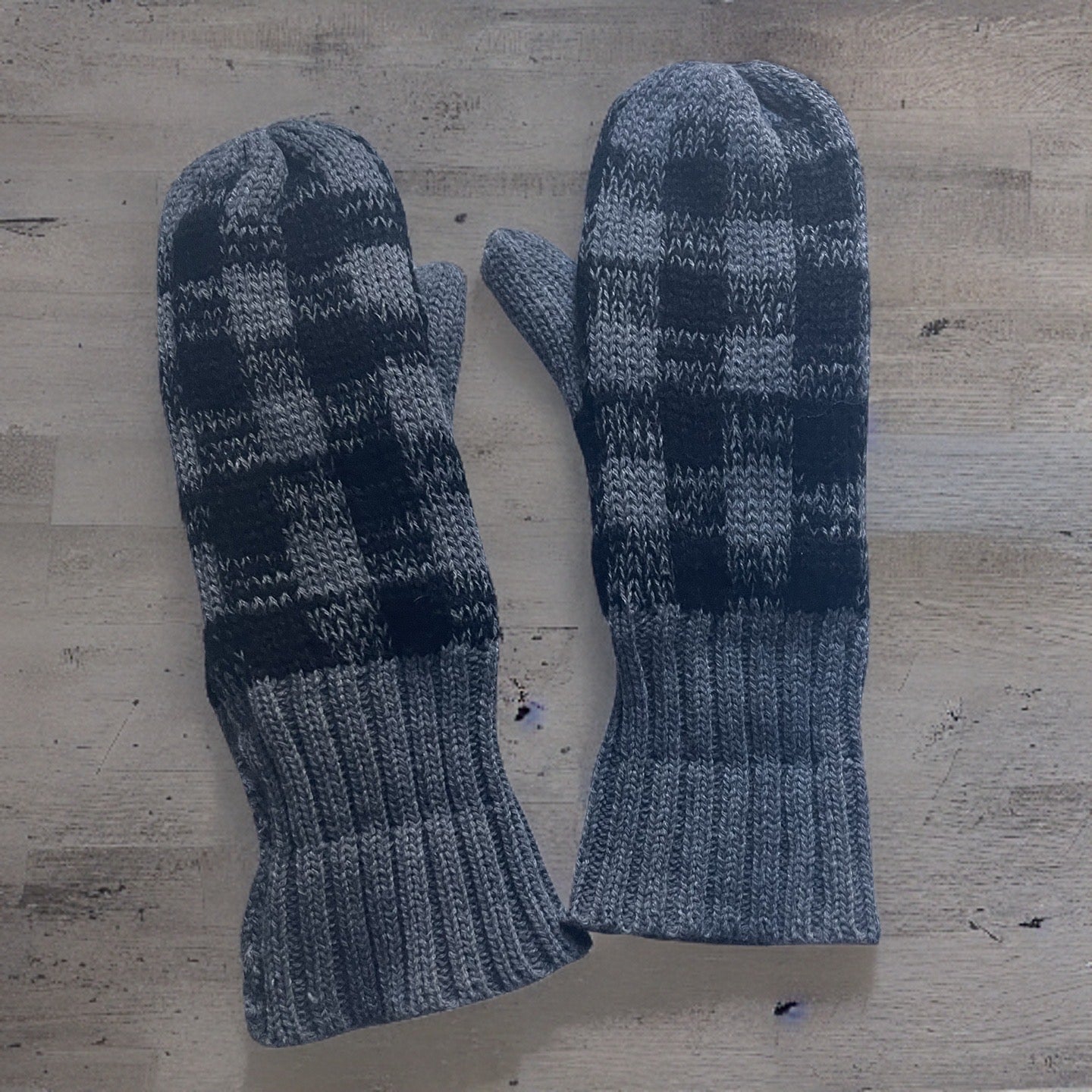 Buffalo Plaid Mittens